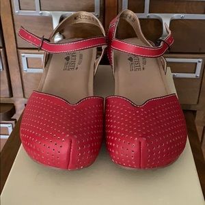 Spring Step L'Artiste Leather Wedge